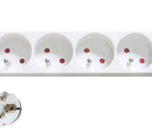 Multiprise 5P. / Int. (3x1mm) 1.5M Blanche